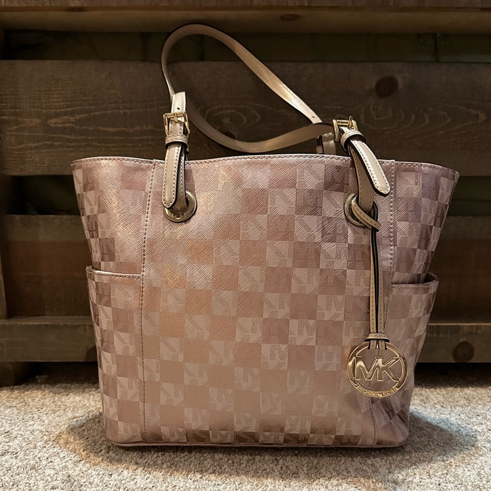 Authentic Michael Kors handbag